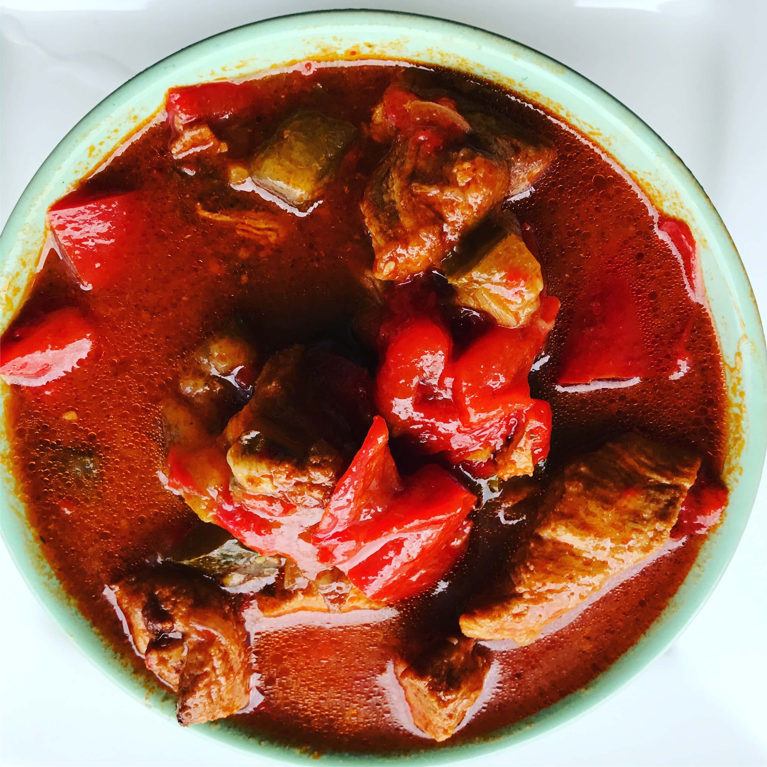 Deftiger Paprika Topf