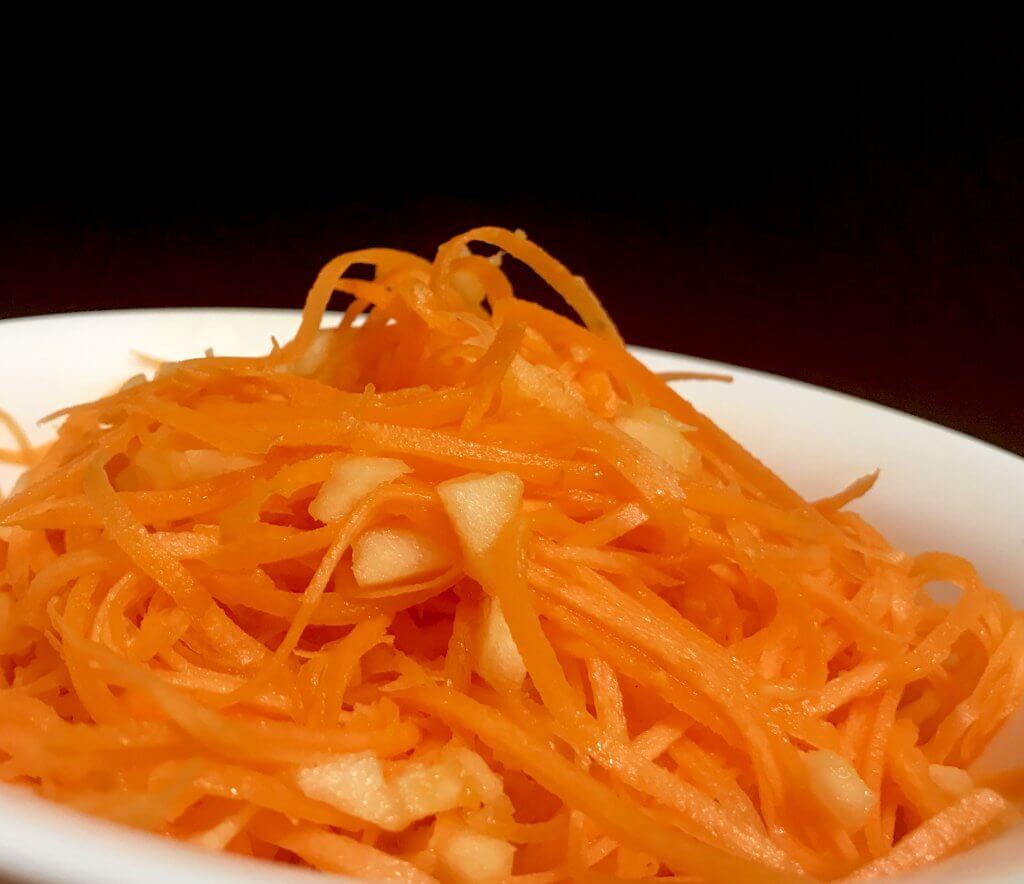 Karotten Apfel Salat mit Ingwer - Zu Faul Zum Kochen