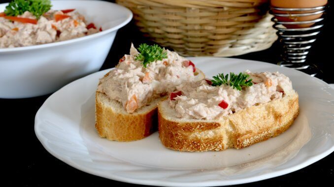 Thunfisch Salat mit Paprika
