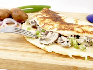 Pfannkuchen mit einer Champignon Frischkäse Füllung