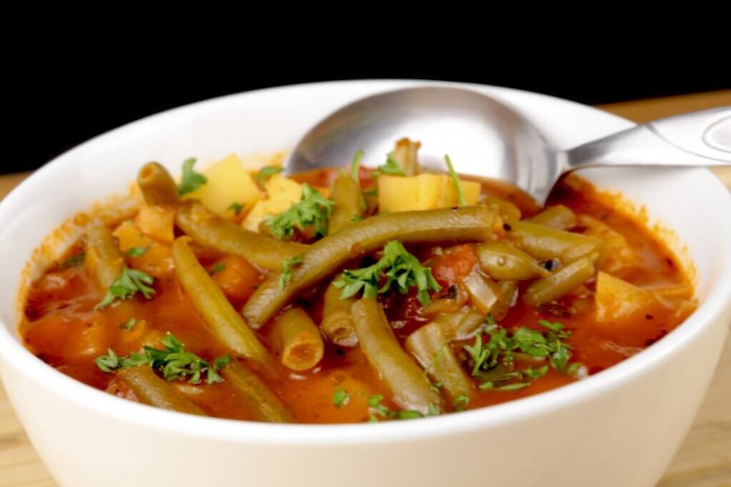 Mediterraner Schnippelbohnen Eintopf - Zu Faul Zum Kochen Mediterraner Schnippelbohnen Eintopf - Zu Faul Zum Kochen