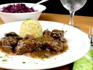 Würziges Kaffee Gulasch