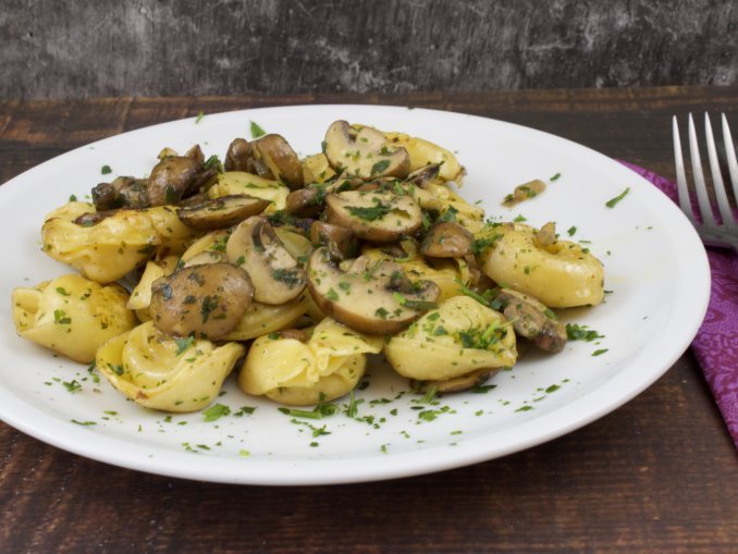 Tortellini Pfanne mit Champignons