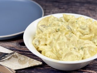 Kartoffelsalat mit Creme Fraiche